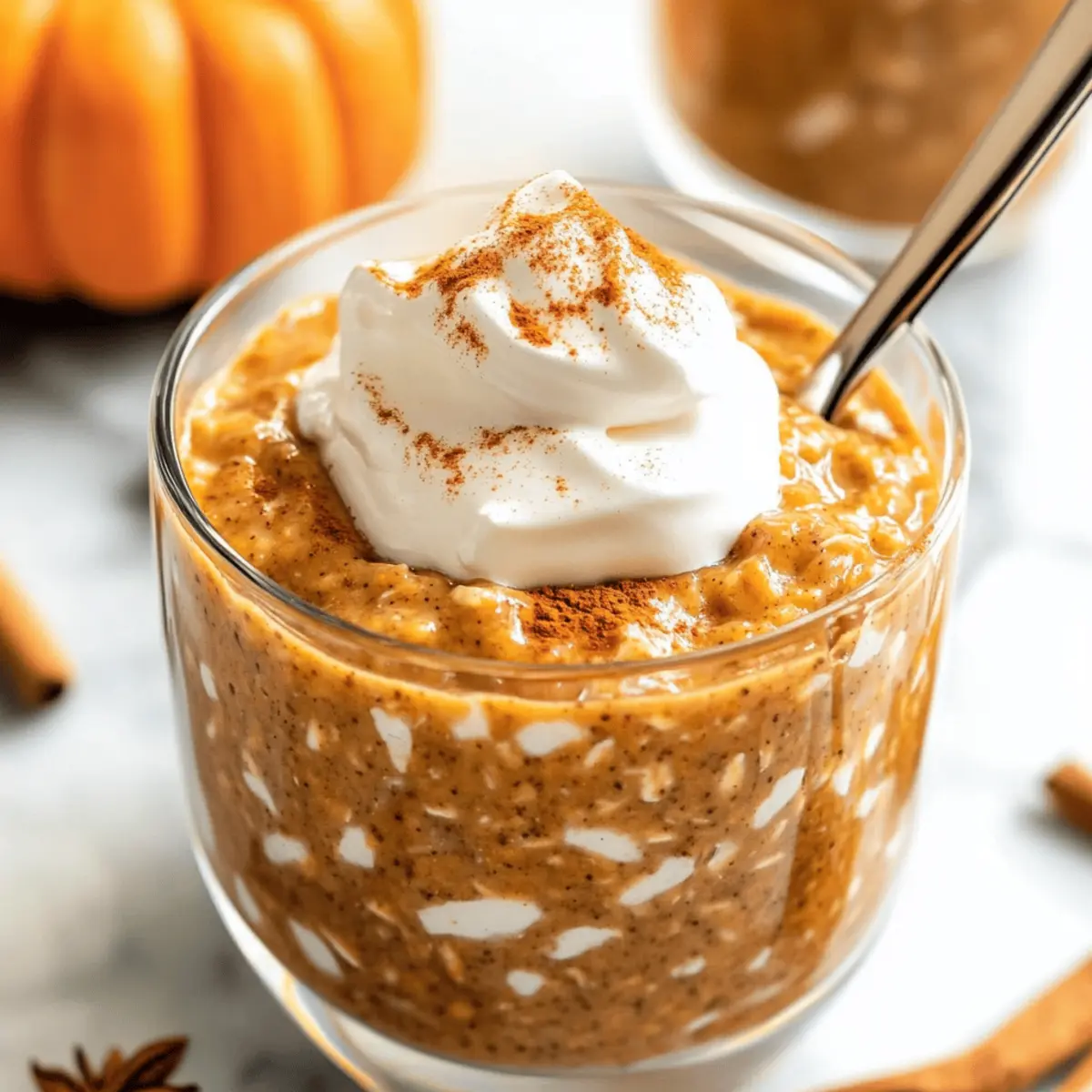 Pumpkin Pie Protein Overnight Oats for a Cozy Fall Breakfast 3 Pumpkin Pie Protein Overnight Oats tlzedc